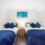 3Br-Sleeps6-Parking-Familyfriendly-Nearastonvilla