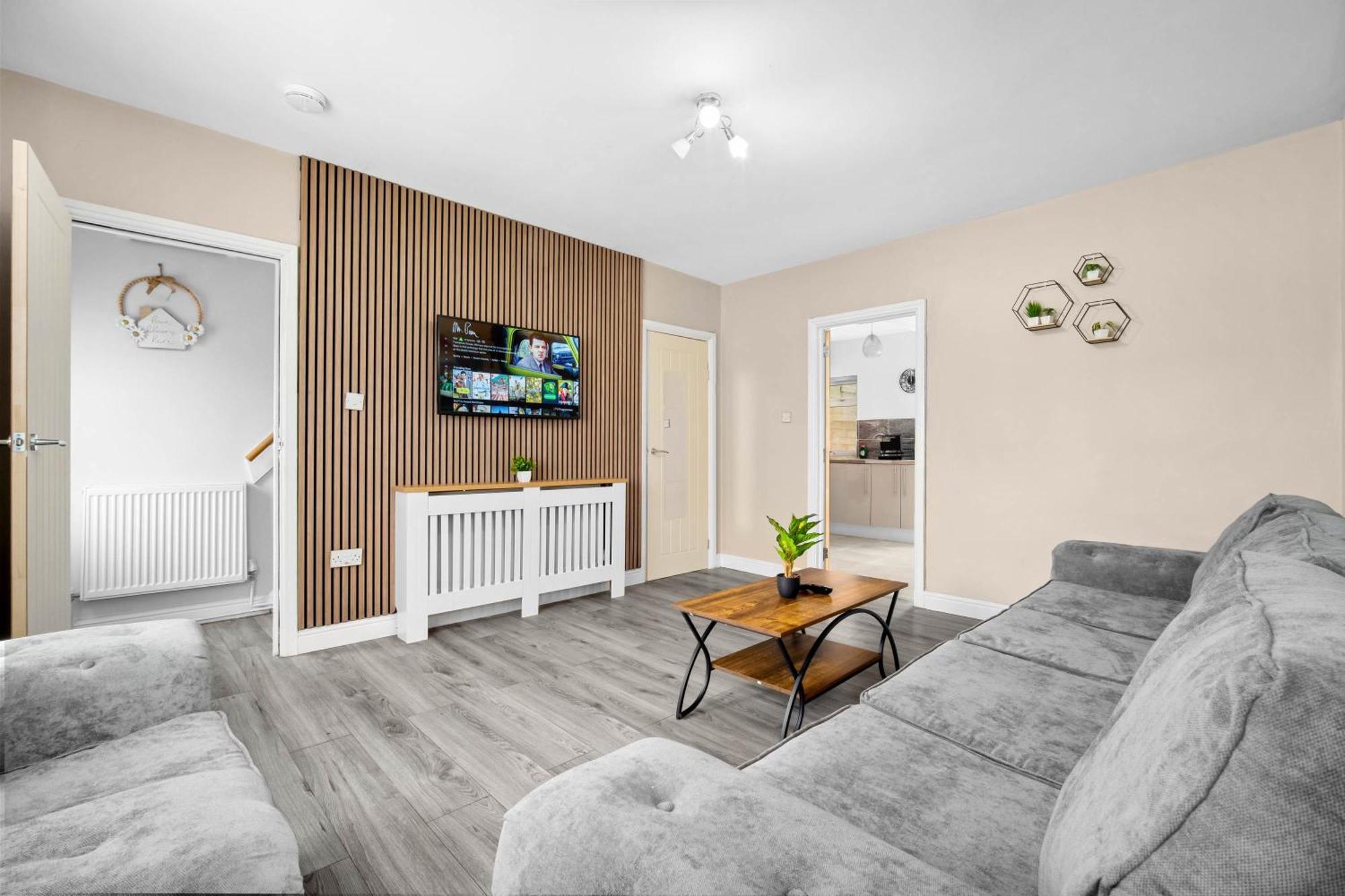 3br-sleeps6-parking-familyfriendly-nearastonvilla Holiday home *